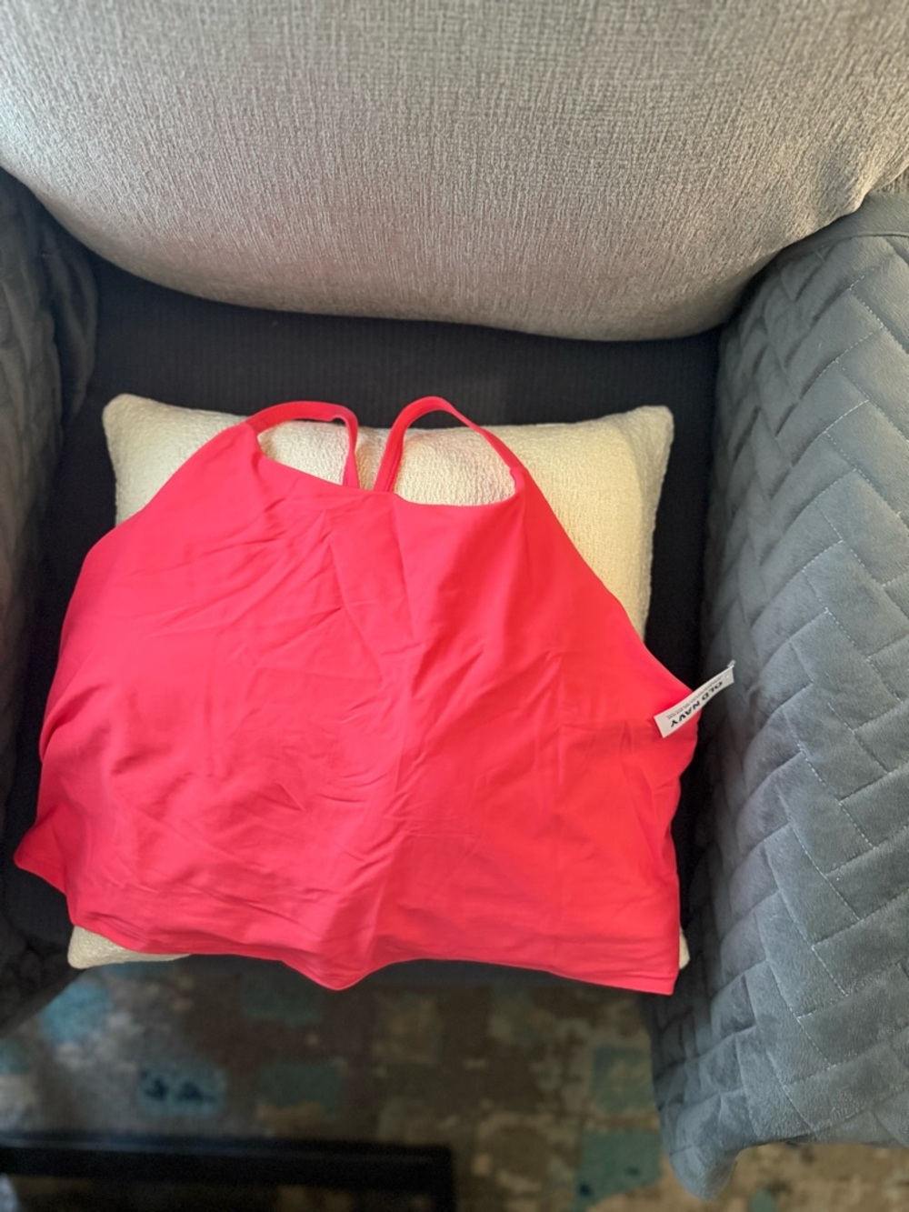 Bright Rosey/Coral Pink Strappy Crop sports bra Size 3x NWT